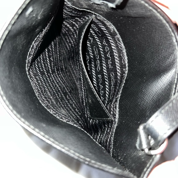 Rare Prada Employee Crossbody - Picture 3 of 7